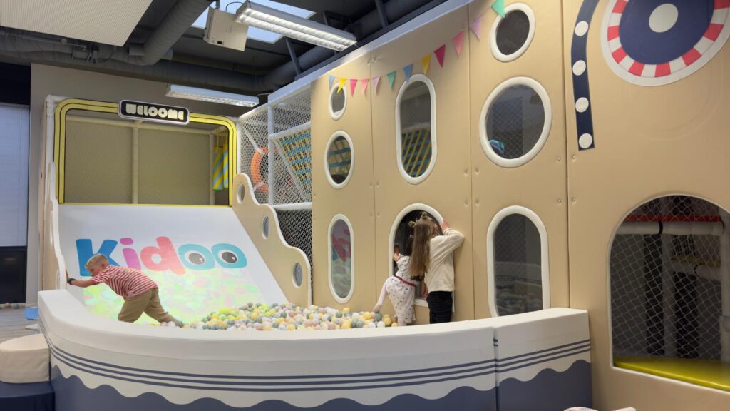 kindergeburtstag-linz-kidoo-spielraum