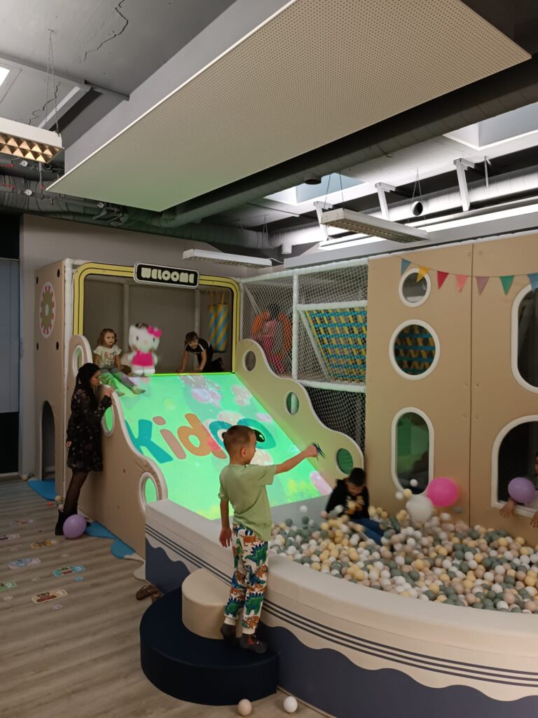 kindergeburtstag-linz-kidoo-spielraum